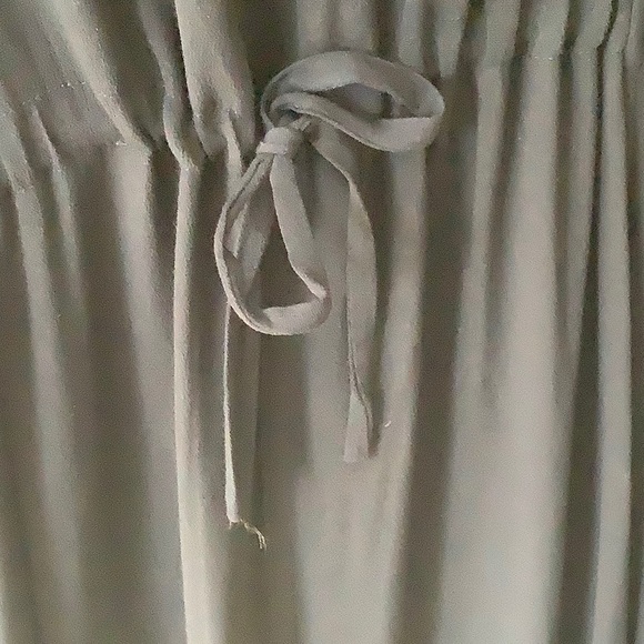 Long sleeved dress, buttons down the front. - Picture 5 of 6